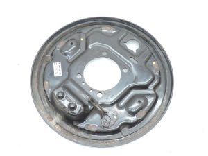 Nissan Navara II D40 3.0DCi aizmugurējais kreisais bremžu trumulas aizsargpārsegs 44030EB70A
