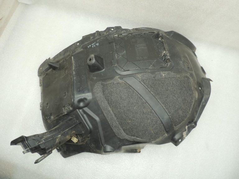 BMW G30 G31 priekšējā labā riteņa arkas apvalks, 2 daļu komplekts 51717340786 51717340796 OE
