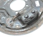 Nissan Navara II D40 3.0DCi aizmugurējais labais bremžu trumulas aizsargpārsegs 44030EB70A