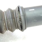 BMW G30 G31 520d xDrive piedziņas vārpsta, aizmugurējā izvades vārpsta 26108687371 OE