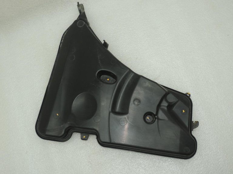 BMW G30 G31 5. sērijas stiklu tīrīšanas šķidruma tvertne 61668491830 8491830 OE