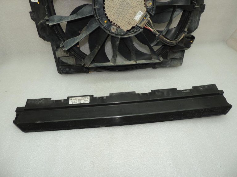 BMW G30 G31 520d dzesētāja ventilatora rāmis 400 W 17428576512 17428472266 OE