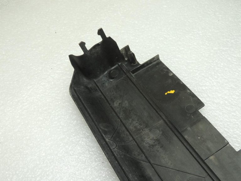 BMW G30 G31 520d dzesētāja ventilatora rāmis 400 W 17428576512 17428472266 OE
