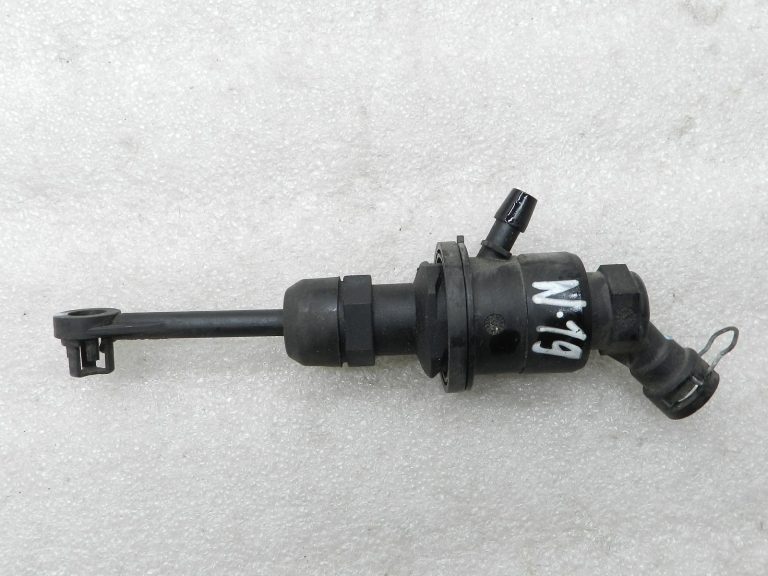 Nissan Qashqai oriģinālais sajūga vadības cilindrs 30610JD000