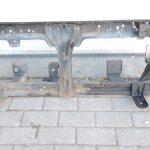 Nissan Navara II D40 3.0DCi V6 V9X radiatora kronšteins F25005X2MA