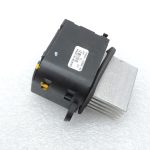 Oriģināls „Nissan Navara II D40“ gaisa kondicionētāja un apkures ventilatora motora rezistors 271505Z000