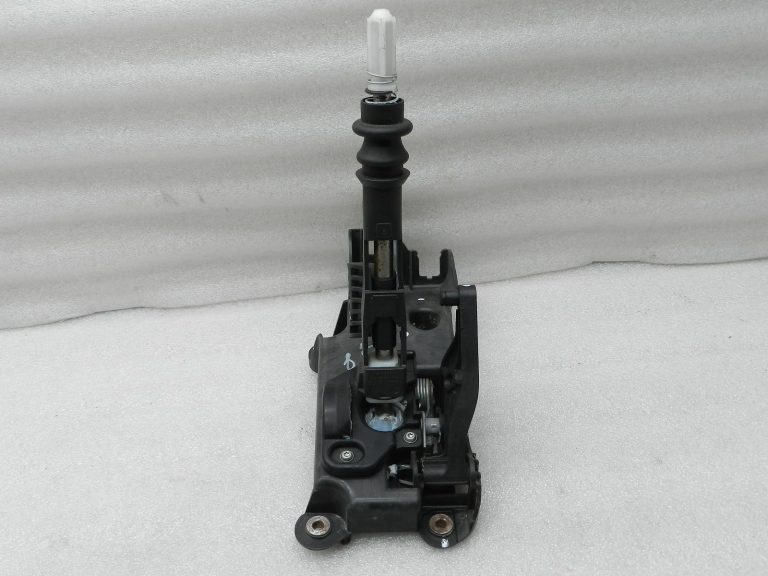 Nissan Qashqai Ātrumu Pārslēgšanas mehanisms 341017283R