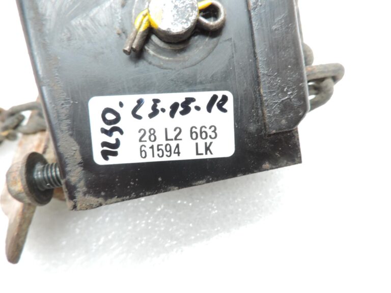 Oriģināls Nissan Navara II D40 rezerves ritenis Rezerves riteņa turētājs 57210EB71A 57210-EB71A 57210-EB71A