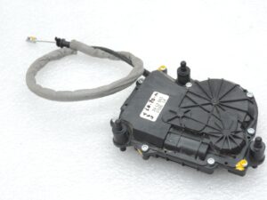 OE BMW G22, G82, F90, G30, G38 bagāžnieka durvju servodrošības slēdzenes piedziņa 51247383561