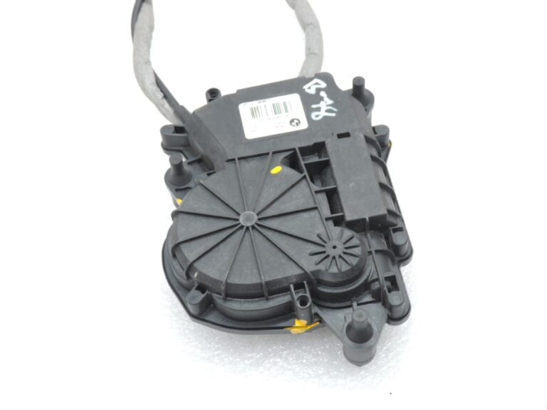 OE BMW G22, G82, F90, G30, G38 bagāžnieka durvju servodrošības slēdzenes piedziņa 51247383561