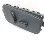 OE BMW G30 G31 G32 sēdekļa regulēšanas slēdzis (labajā pusē) 61319330916