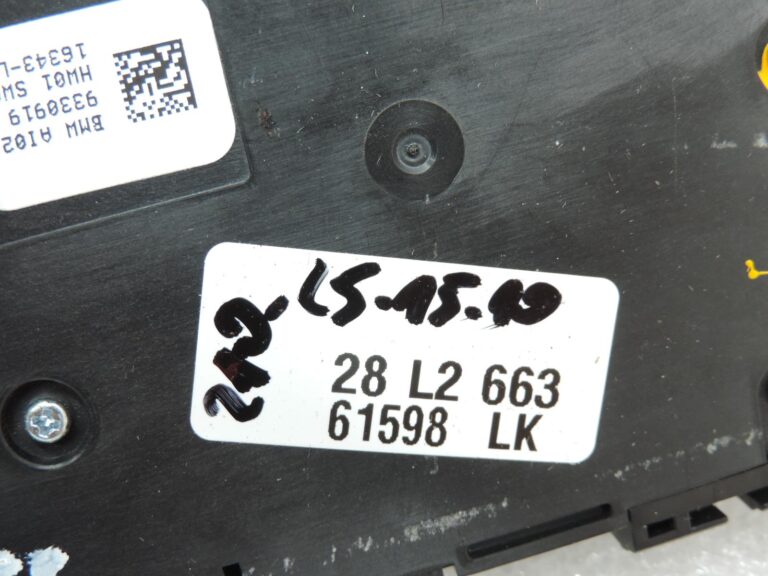 OE BMW G30 G31 G32 sēdekļa regulēšanas slēdzis (kreisais) 61319330919