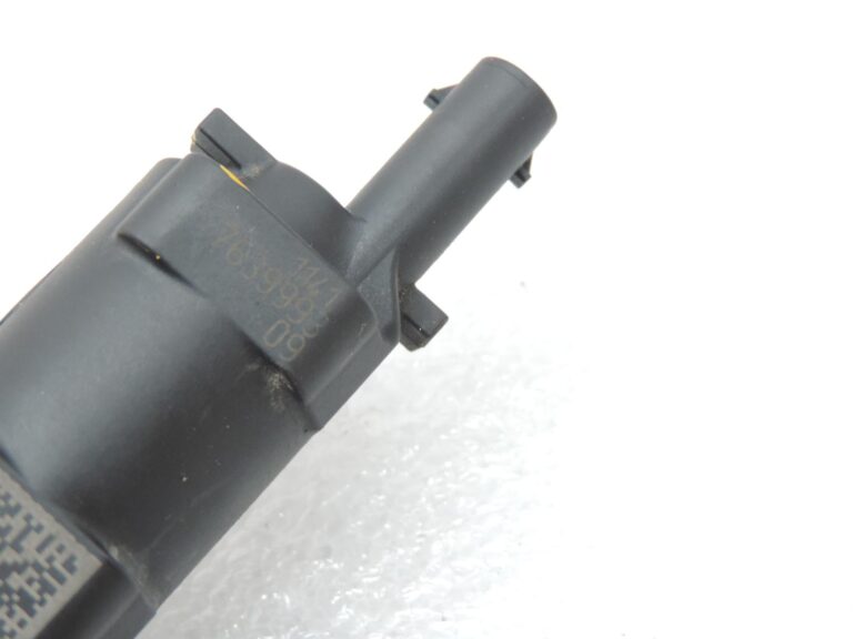 OE BMW F21, F22, F30, F31, G30, G31 dīzeļdzinējs B47 eļļas spiediena vārsts 11417639993 7639993