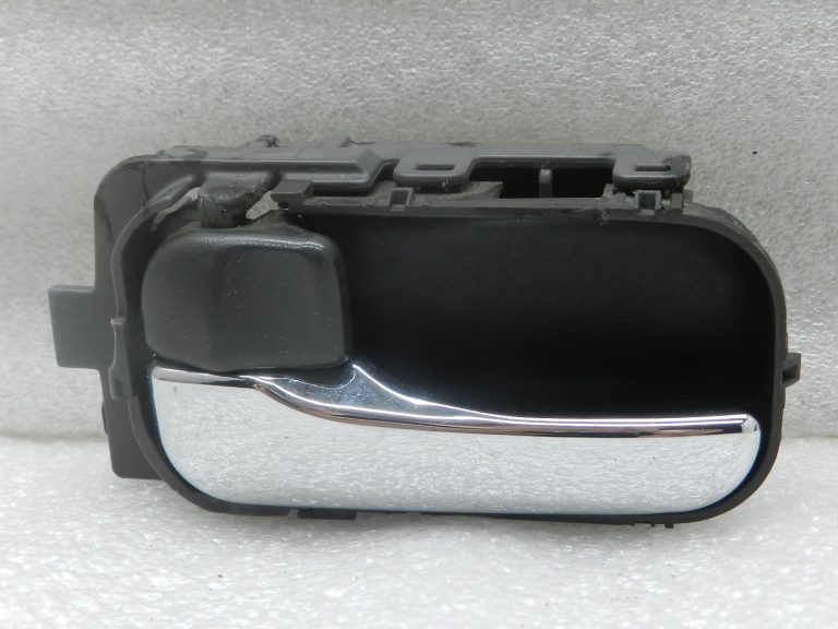 Nissan X-Trail oriģinālā priekšējā kreisā roktura rokturis 806718H902
