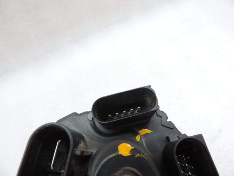 OE BMW G30, G31, G11, G12 stūres mehānisma servodzinējs 0273010272