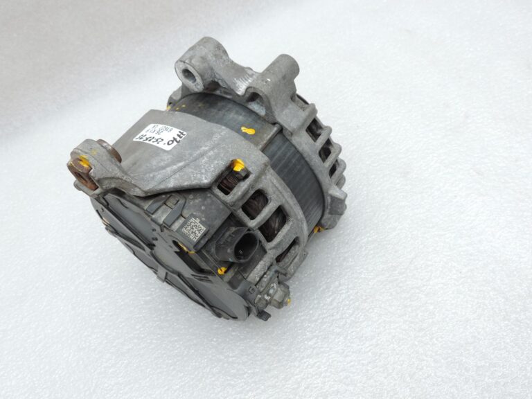 OE BMW G30, G31, G11, G12, G01, G02 ģenerators 180 A, ģenerators 8575059