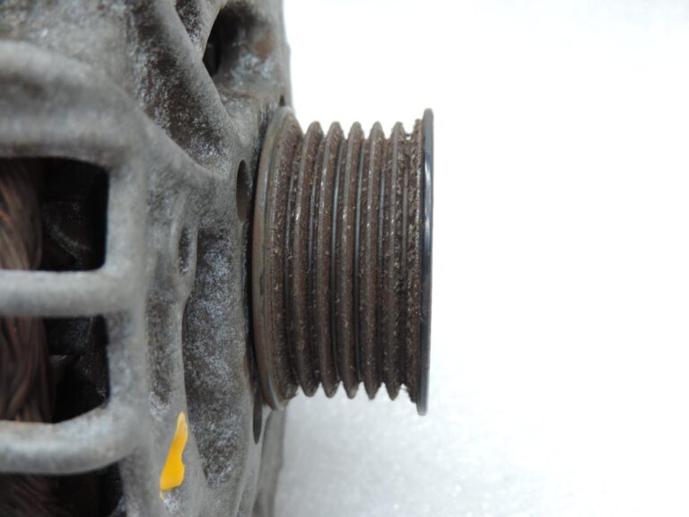 OE BMW G30, G31, G11, G12, G01, G02 ģenerators 180 A, ģenerators 8575059