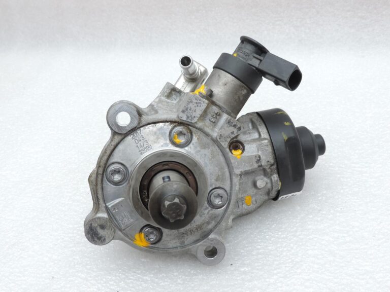 OE BMW G30, G31, F22, F30, F31 2,0 dīzeļdzinējs B47 degvielas sūknis, augstspiediena sūknis 8511626