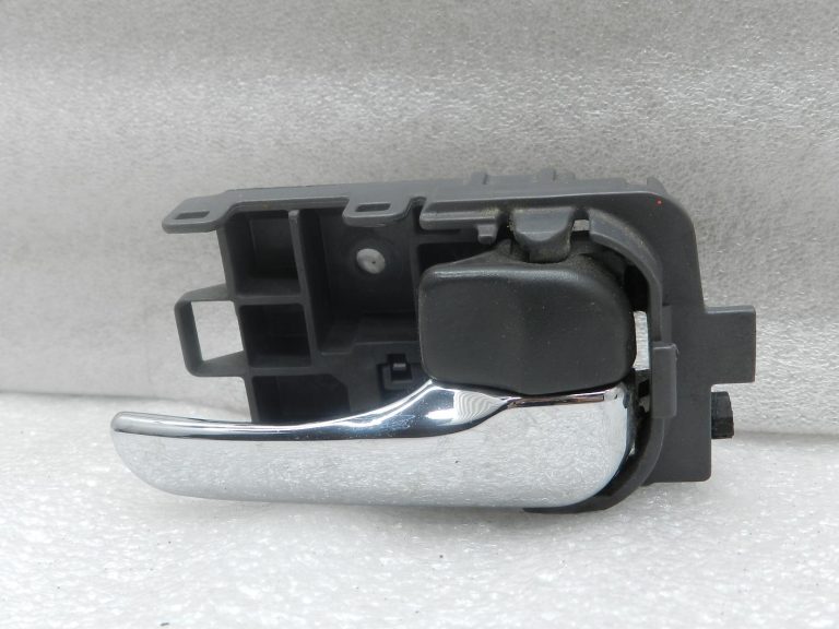 Nissan X-Trail oriģinālā salona rokturi labajā pusē 806708H902