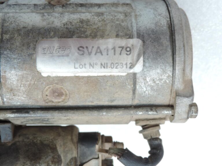 Nissan Navara II D40 3.0DCi V6 V9X starteris 233005X20C 23300-5X20C
