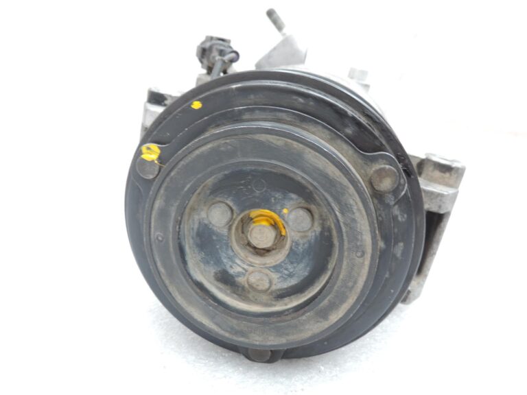 Nissan Navara II D40 3.0DCi V6 V9X gaisa kondicionēšanas kompresors 926005X20A A/C compressor