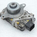 OE BMW G20, G21, G30, G31, G01 ATC13 sadales kārbas servodzinējs 27608687376