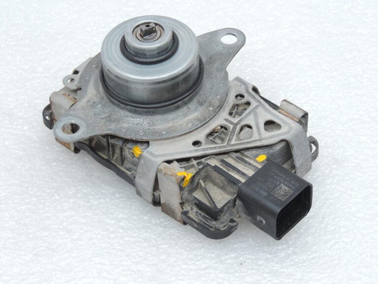 OE BMW G20, G21, G30, G31, G01 ATC13 sadales kārbas servodzinējs 27608687376