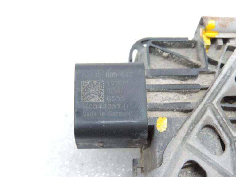 OE BMW G20, G21, G30, G31, G01 ATC13 sadales kārbas servodzinējs 27608687376