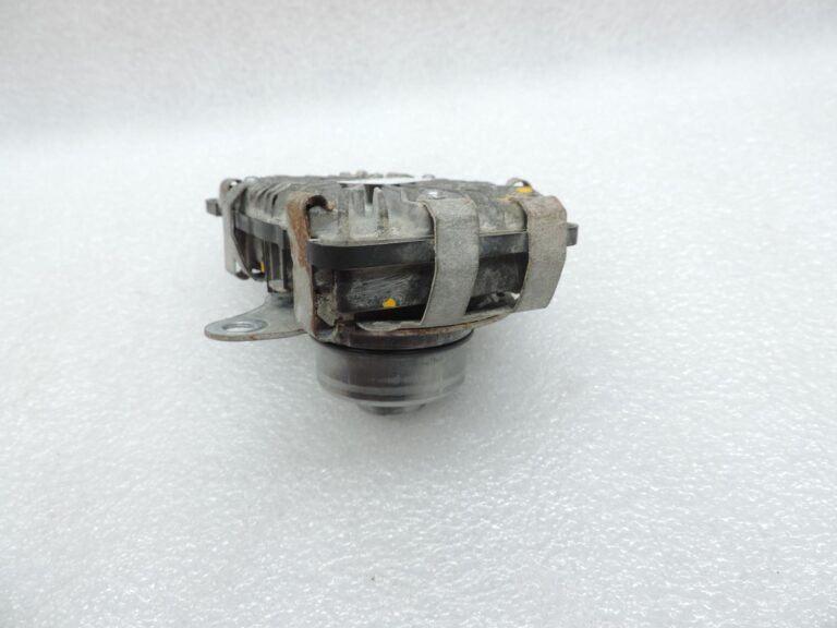 OE BMW G20, G21, G30, G31, G01 ATC13 sadales kārbas servodzinējs 27608687376