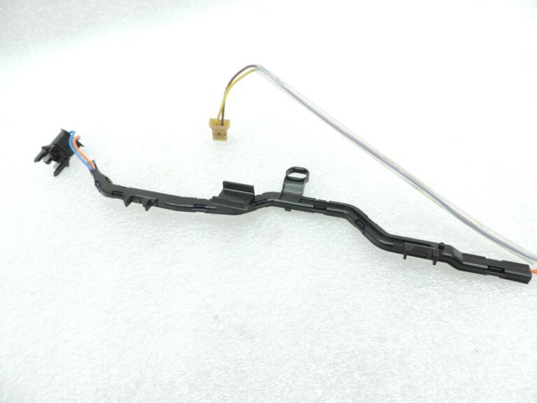 OE BMW G30 G31 GA8HP50Z automātiskās pārnesumkārbas vads
