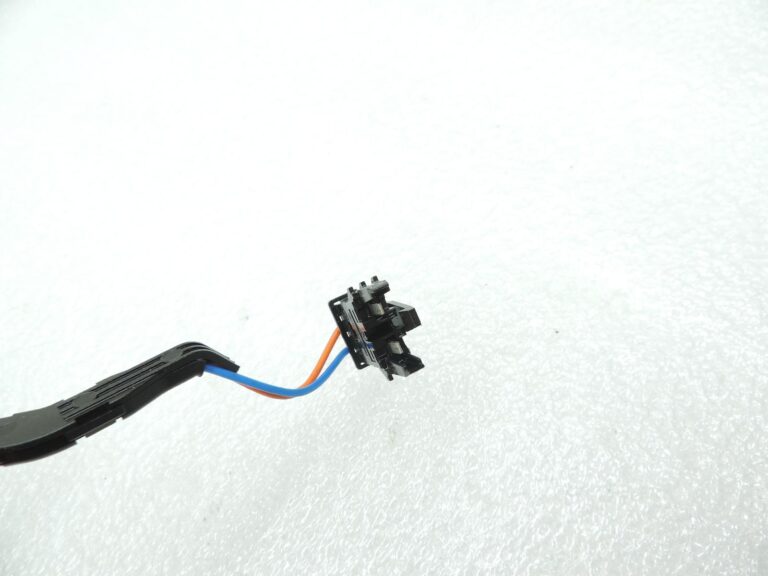 OE BMW G30 G31 GA8HP50Z automātiskās pārnesumkārbas vads