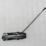 VW Skoda oriģinālā priekšējā kreisā durvju rokturi Z1Z1 A7N, akmens pelēkā metāla krāsā