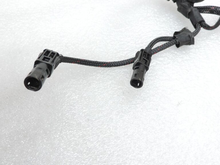 OE BMW G30, G31, G11, G12 aizdedzes sveces vadu komplekts 12518595291