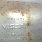 Nissan Navara II D40 3.0DCi V9X izplūdes sistēmas aizmugurējais izplūdes klusinātājs 201005X25A