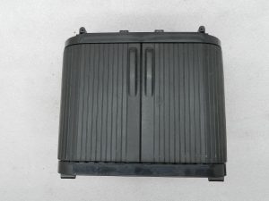 „Nissan X-Trail“ oriģinālā glabāšanas nodalījuma centrālā konsole
