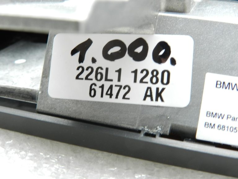 BMW G30 520D oriģinālais ekrāns 65508781408