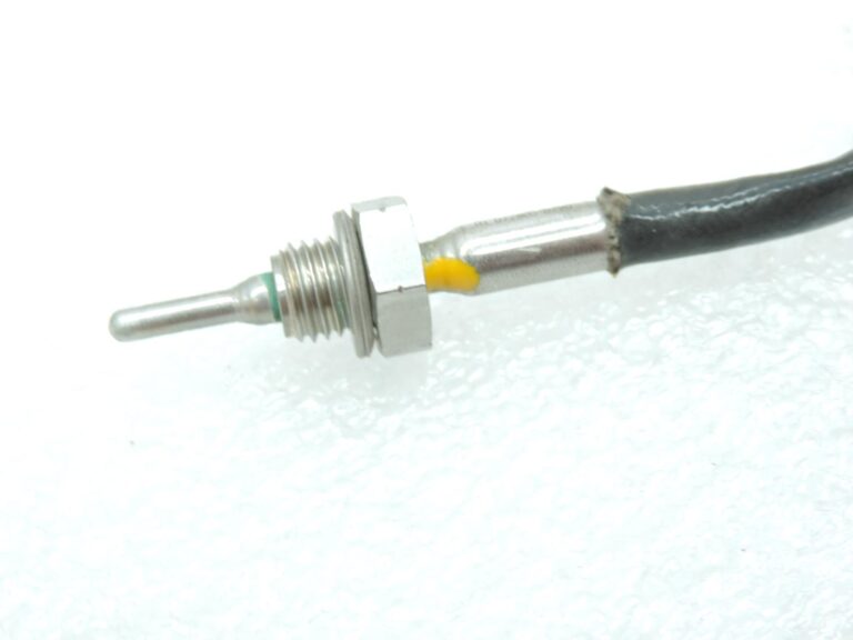 OE BMW G30, G31, G01, G02 dīzeļdzinējs B47, B57S AGR temperatūras sensors 13628589664 8589664