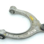 OE BMW G30 G31 G38 G32 priekšējais augšējais šķērssviras kronšteins 31106861185 6861185