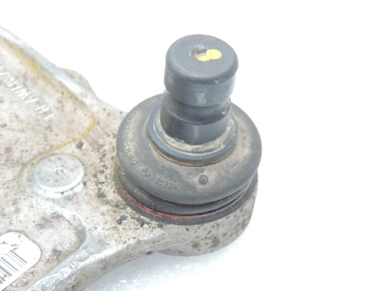 OE BMW G30 G31 G38 G32 priekšējais augšējais šķērssviras kronšteins 31106861185 6861185
