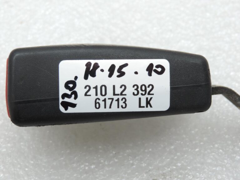 Smart ForTwo W450 drošības jostas sprādze Smart 450 ForTwo priekšā 0000871V016