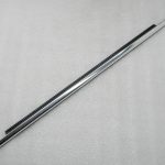 BMW G30 520D oriģinālā aizmugurējā labās puses durvju slieksnis 51357381848