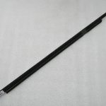 BMW G30 520D oriģinālā aizmugurējā labās puses durvju slieksnis 51357381848