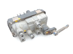 OE BMW G30, G31, G01, G02 dīzeļdzinējs B47 turbokompresora vadības servomotors 6NW010430-35