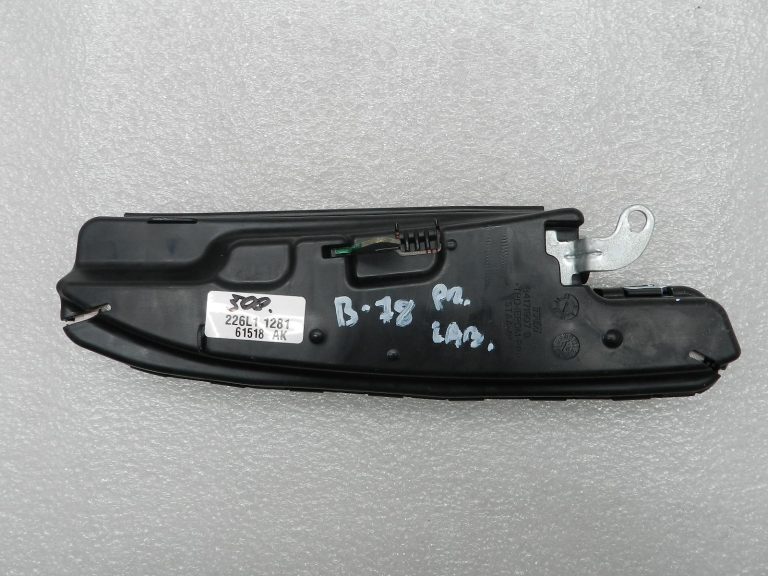 BMW G30 520D Sēdekļa drošības spilvens priekšā labajā puse 72127383542