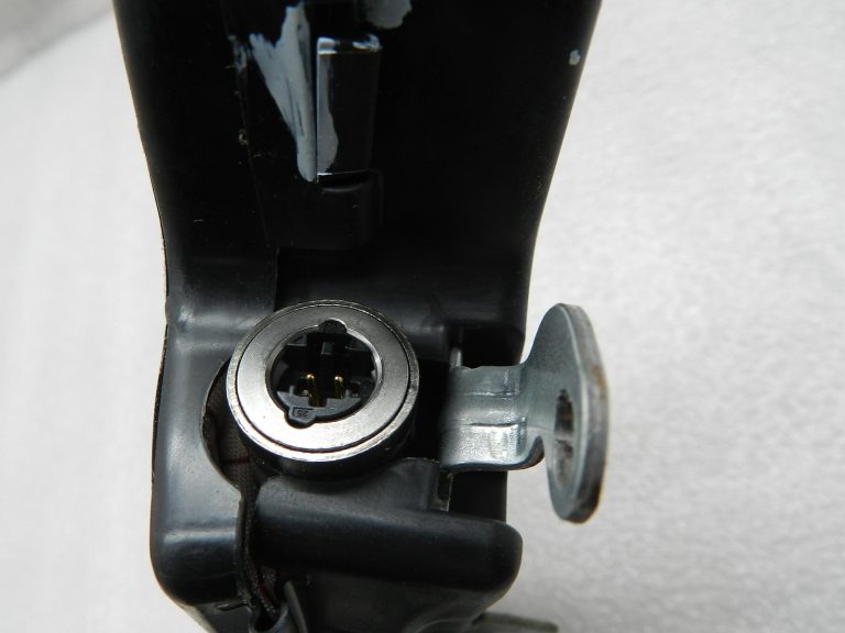 BMW G30 520D Sēdekļa drošības spilvens priekšā labajā puse 72127383542