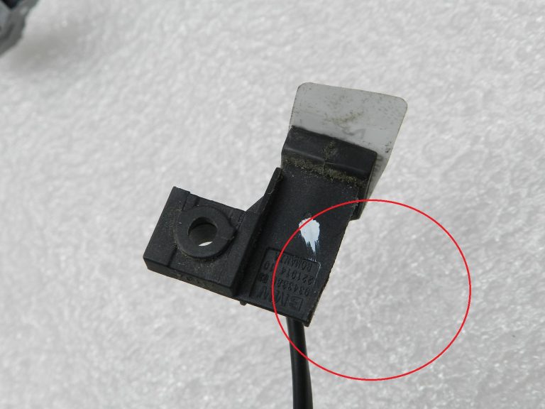 BMW G30 520D oriģinālais sēdekļa sensors ir BOJĀTS!!!