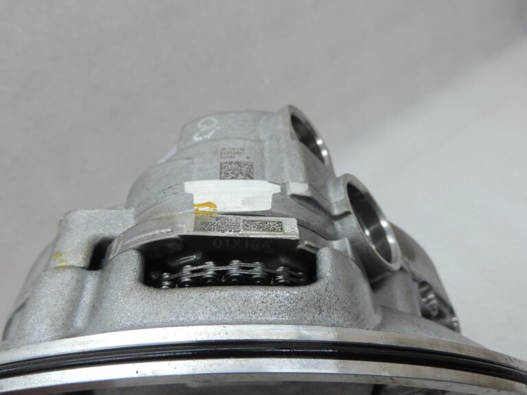 OE BMW G30 G31 GA8HP50Z automātiskās pārnesumkārbas eļļas sūknis