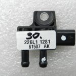 BMW G30 520D oriģinālais izplūdes gāzes spiediena sensors 13628579353