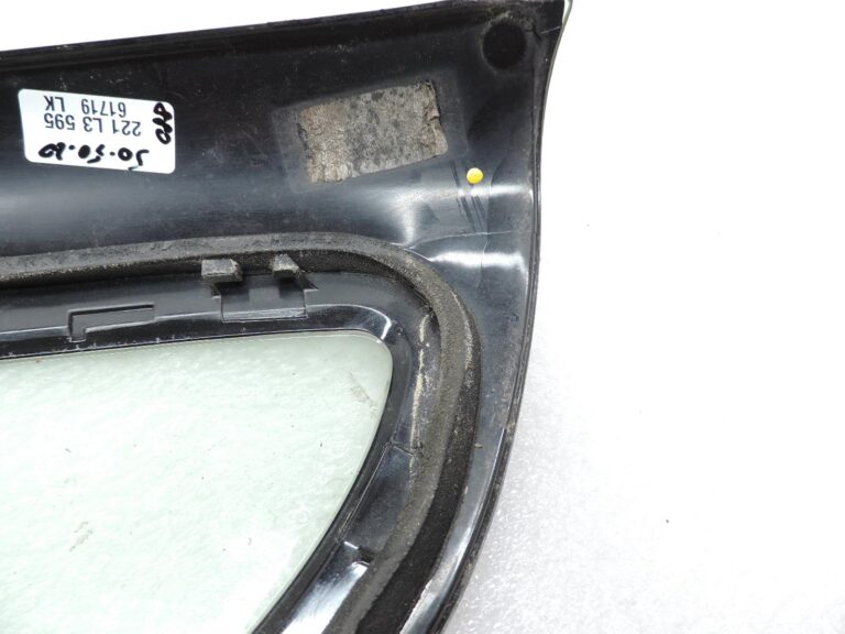 Smart ForTwo W450 aizmugurējais labais trīsstūrveida logs 0000652V013