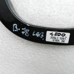 BMW G30 520D oriģinālais aizmugurējās durvju eņģis (labajā pusē) BLACK SAPPHIRE METALLIC (475)